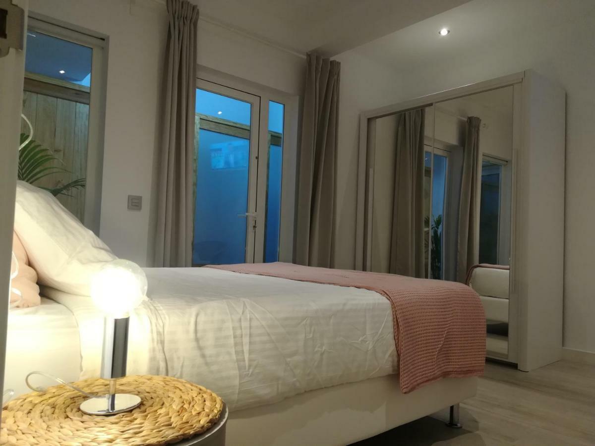 Apartamento Daniela ปูแอร์โตเดลคาร์เมน ภายนอก รูปภาพ