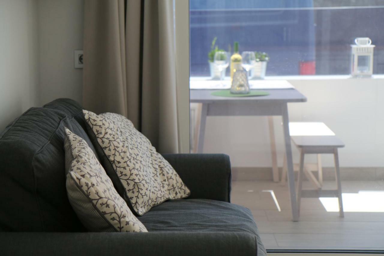 Apartamento Daniela ปูแอร์โตเดลคาร์เมน ภายนอก รูปภาพ